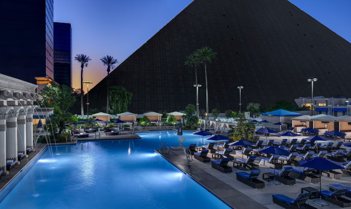 Luxury and excitement in Luxor Hotel & Casino Las Vegas